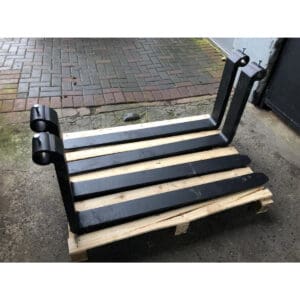 1200mm JCB PALLET FORKS PAIR - 60mm BAR