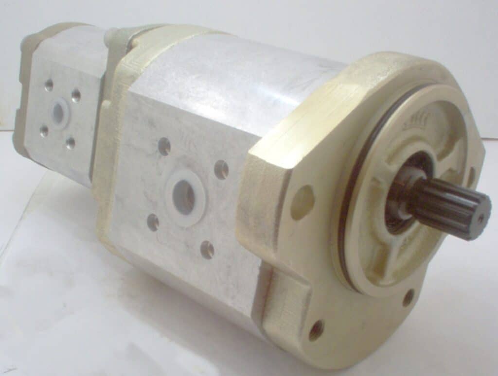 JCB Spare Parts HYDRAULIC GEAR PUMP TANDEM FASTRAC (PART NO. 20/