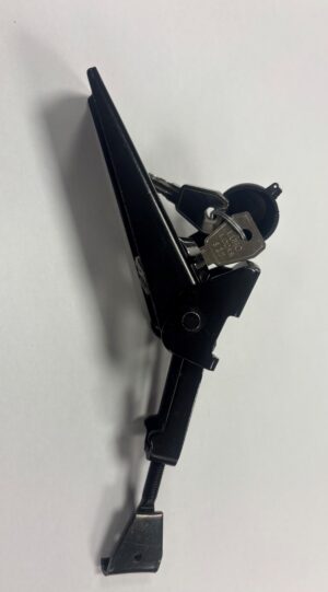 LATCH - TENSION LOCKABLE (PART NO. 162/02575)